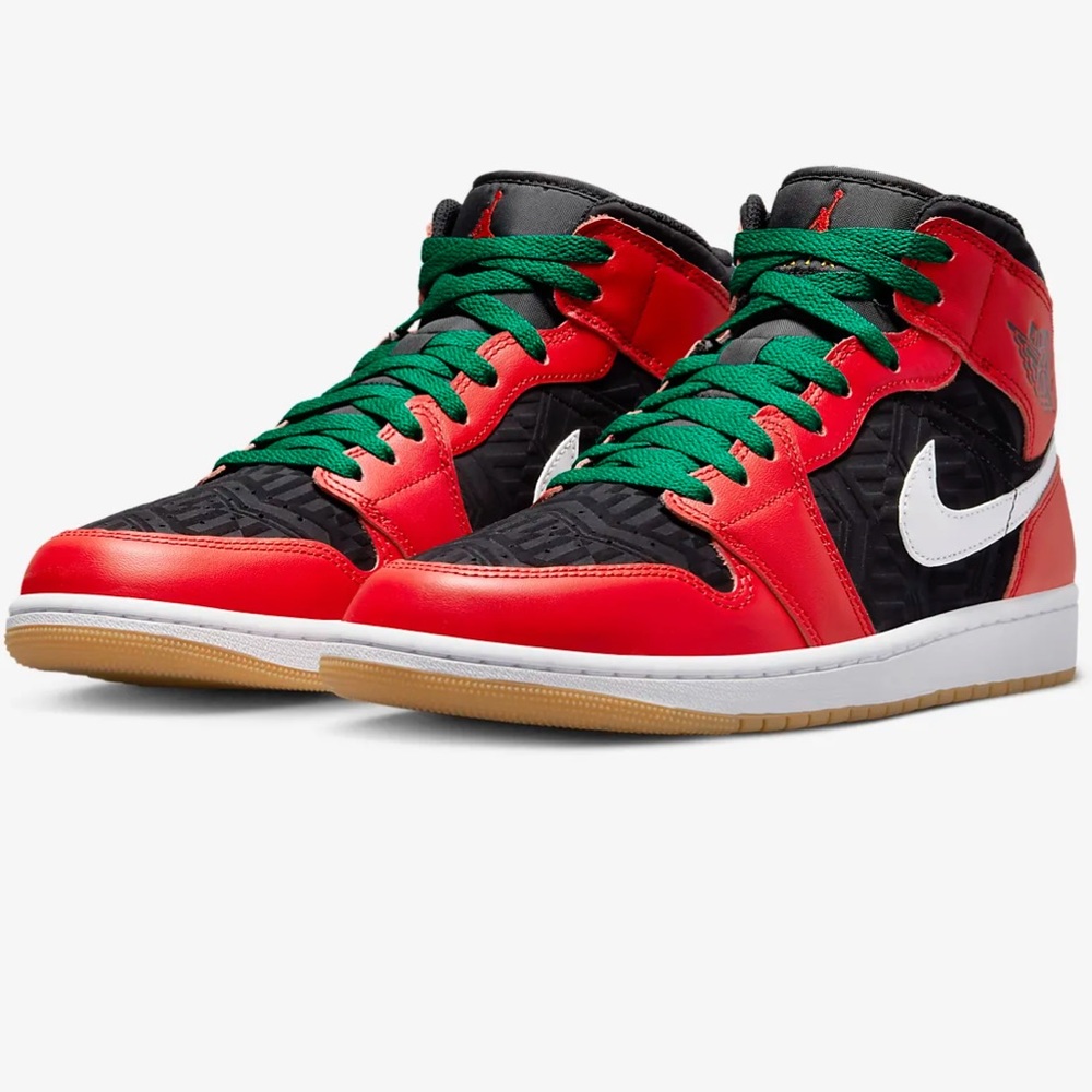 Youth/Men’s 6.5 Nikes women’s 8-8.5